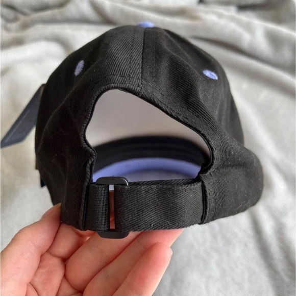 UNIVERSITY OF GUELPH-HUMBER BASEBALL CAP - Picture 2 of 5